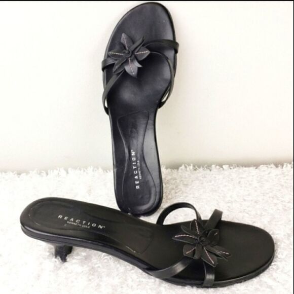 Kenneth Cole Reaction Sandals  - Picture 4 of 9